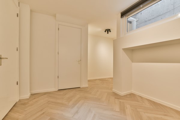 Medium property photo - Wilhelminastraat 213hs, 1054 WG Amsterdam